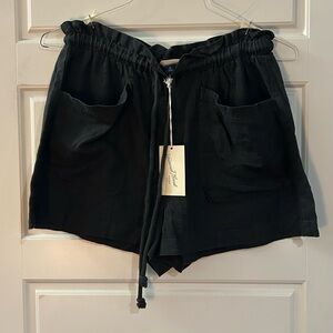 Universal Thread Black Drawstring Women's Shorts